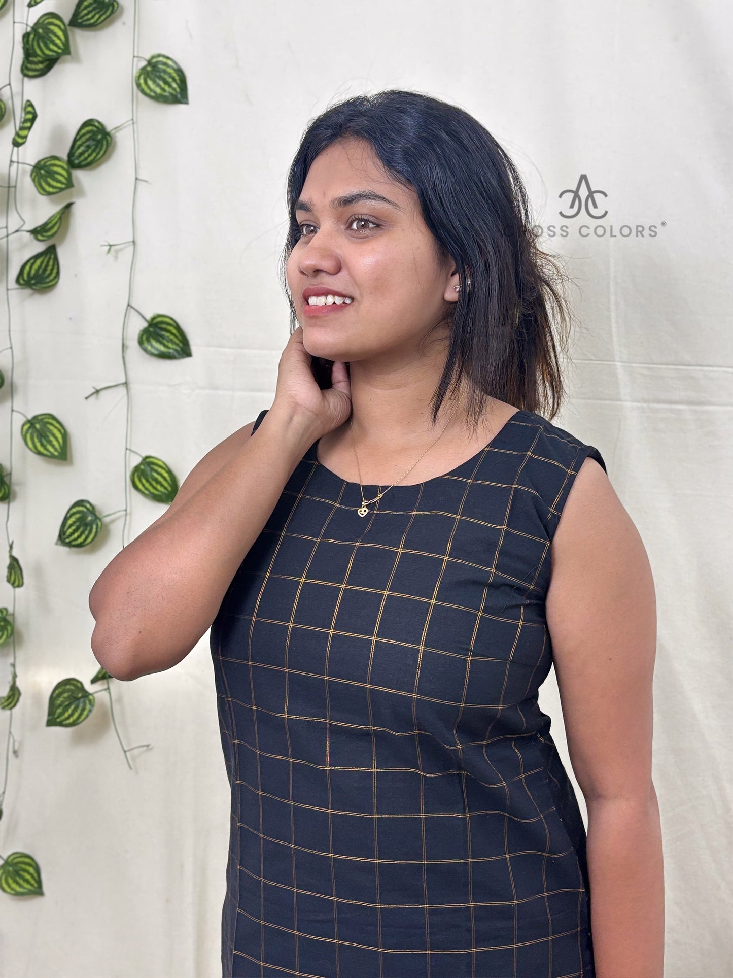 Elegant Black Cotton Sleeveless Kurta with Gold Zari Check Design