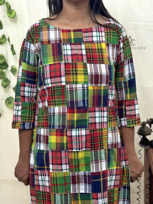 Multicolor Patch Work Kurti β Boat Neck Straight Fit for a Vibrant Look
